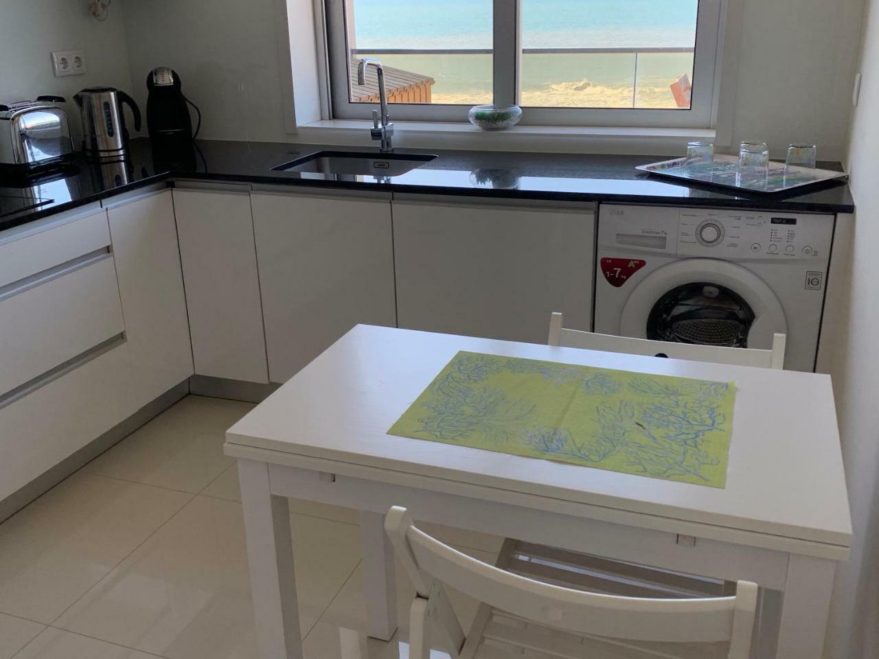 Póvoa de Varzim Front Beach Apartment מראה חיצוני תמונה